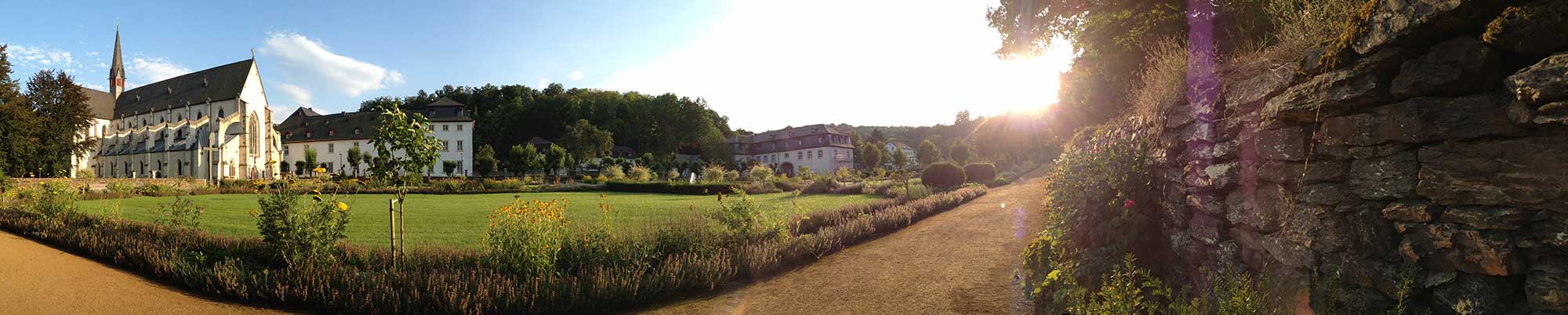 Abtei-Marienstatt-Panorama_s